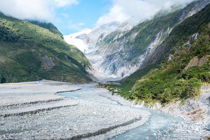 2 Day West Coast Glaciers and TranzAlpine Train: Queenstown to Christchurch - A scenic transfer that turns the road into the destination