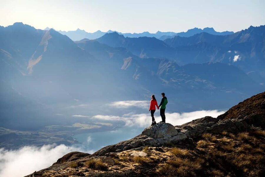 20-Min Helicopter Tour from Glenorchy | Alpine Express - Reaching the Humboldt Mountains