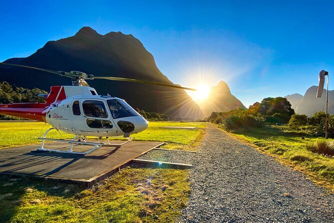 2hr Scenic Milford Sound Flight with Landing - 201 - Key points at a glance