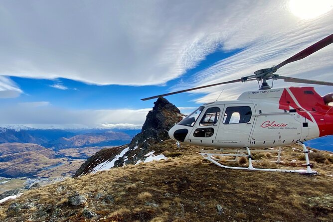 30-Minute Alpine Scenic Flight from Queenstown - Flying toward Skippers Canyon