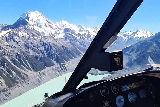 9 Day South to North Island NZ Private Tour from Queenstown - Day 5: Choose Kaikōura or Akaroa