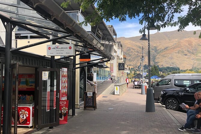 Arrowtown and Wanaka Highlights Tour from Queenstown - Arrowtown after the gold rush