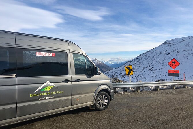 Arrowtown Wanaka Private Day Tour from Queenstown - Cromwell adds fruit, coffee and a practical break