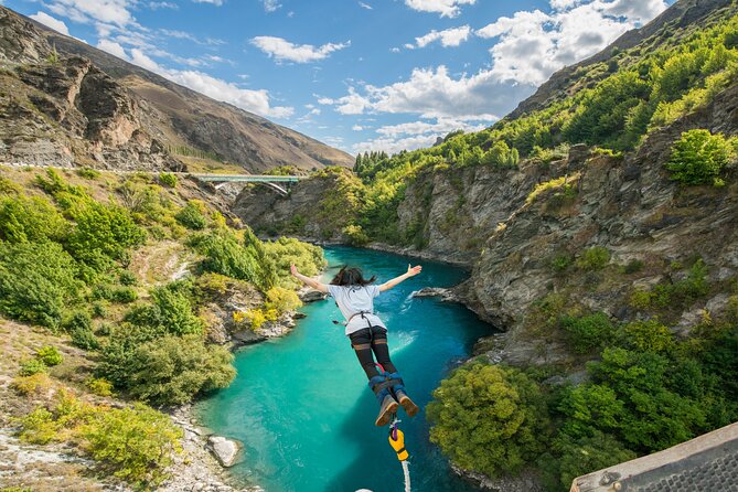 Bike & Wine Tour: Arrowtown to Valley of the Vines - Gibbston turns exercise into a wine-country afternoon