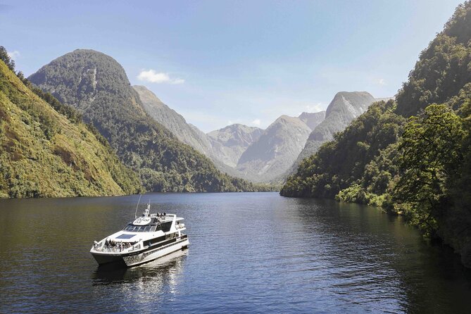 Doubtful Sound Wilderness Cruise from Queenstown - Cruising the full length of Doubtful Sound