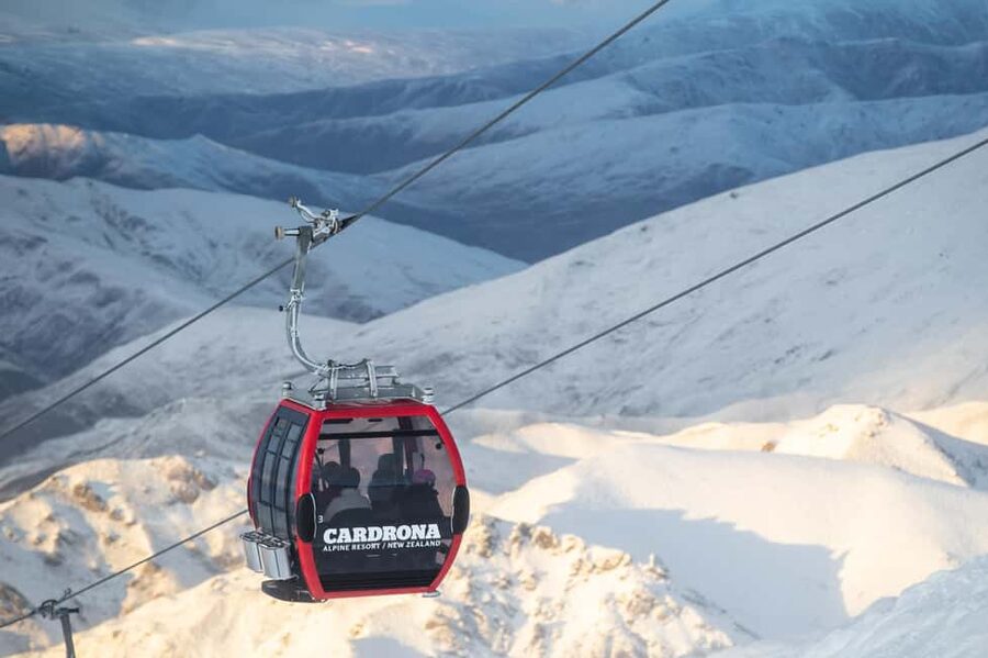 From Queenstown: Cardrona First Timer Ski or Snowboard - The early start and weather question