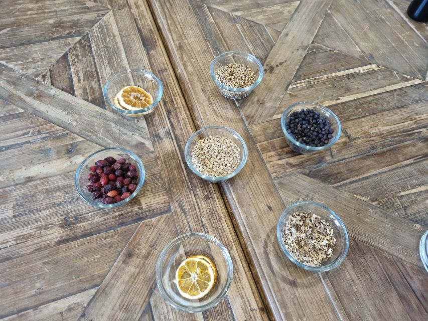 From Queenstown: Guided Gin Tour with Tastings - What $146 gets you