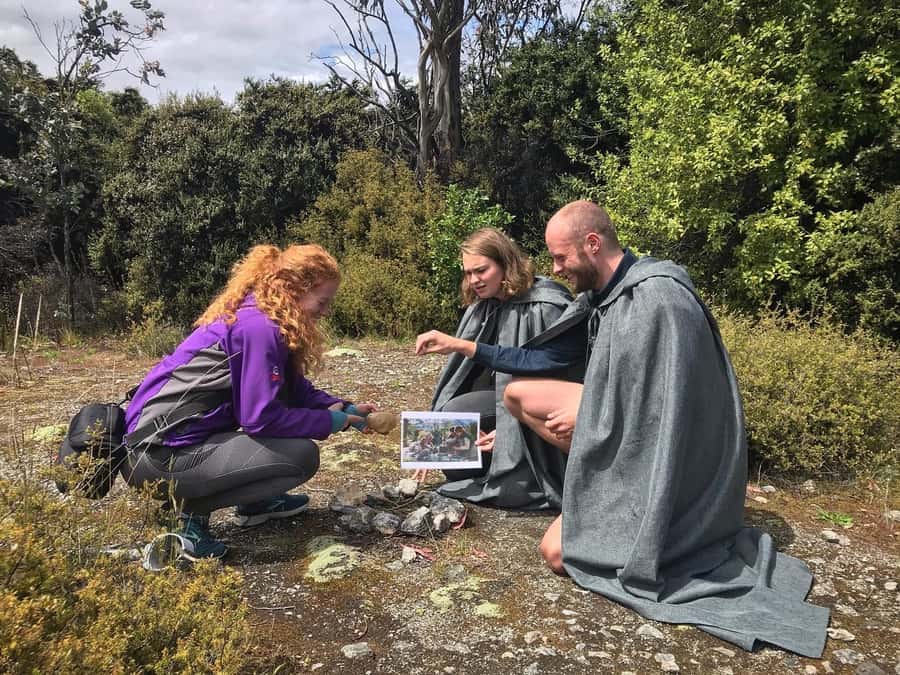 From Queenstown: Lord of the Ring Full-Day Private Tour - Lake Hayes and Queenstown Hill keep the morning varied