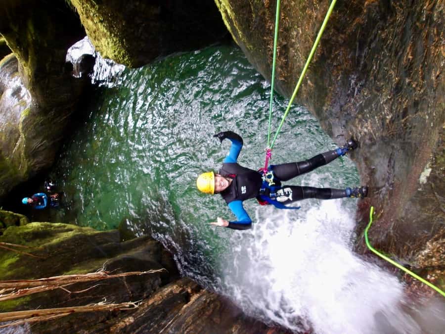 From Queenstown: Mount Aspiring Full-Day Canyoning Adventure - What makes the day memorable