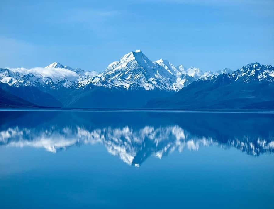 From Queenstown: Mount Cook Scenic Day Tour - Omarama gives you a useful break