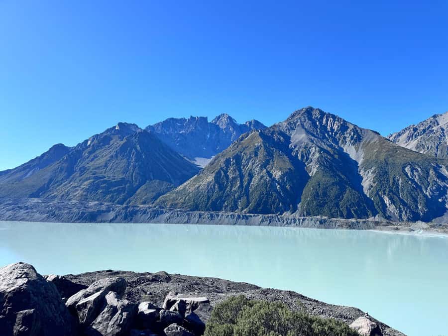 From Queenstown: Mount Cook Scenic Day Tour - Lake Pukaki delivers the big color change