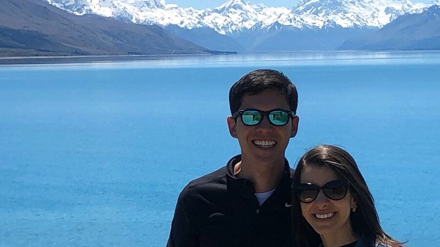 From Queenstown: Mt Cook & Tasman Glacier Viewpoint Day Tour - Queenstown to Kawarau Gorge: a strong start