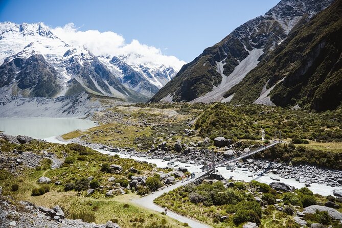 Full-Day Guided Sightseeing Tour of Mount Cook from Queenstown - Twizel breaks up the return journey