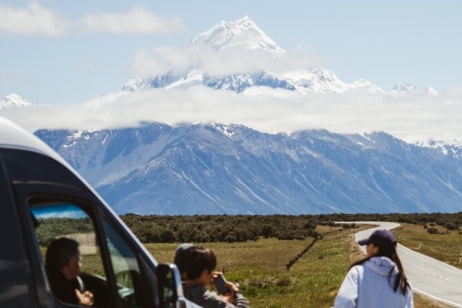 Full-Day Guided Sightseeing Tour of Mount Cook from Queenstown - Cromwell starts the day with fruit and Pinot Noir country
