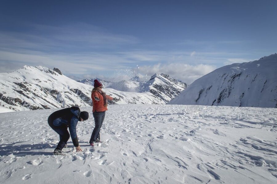 Glacier Explorer & Earnslaw Burn Helicopter Flight - Pilots, commentary and feeling safe