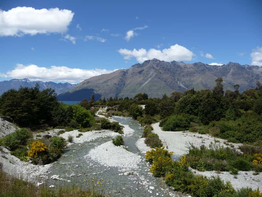 Glenorchy: 4WD Lord Of the Rings Tour Half-Day - Wolverine, Narnia, and the wider movie connection