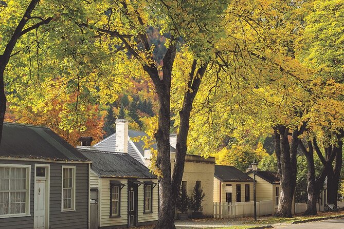 Gourmet Food and Wine Tour Queenstown All-Inclusive Tour - Cromwell and its gold-rush connection