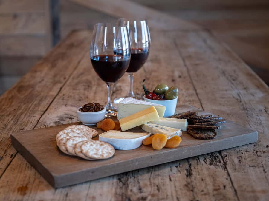 Gourmet Food and Wine Tour with Lunch and Wine Tastings - Gibbston and the underground wine cave