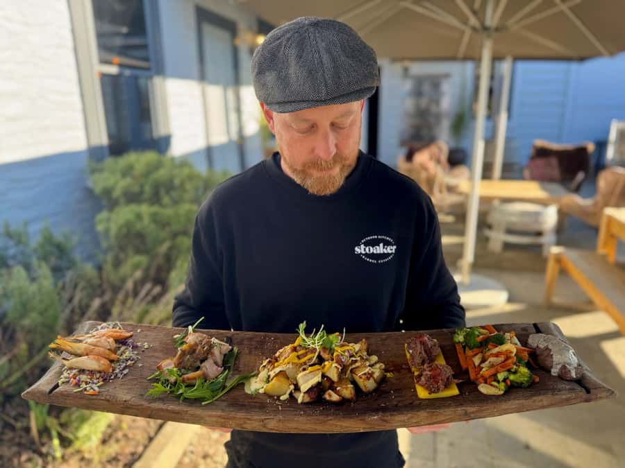 Gourmet Food and Wine Tour with Lunch and Wine Tastings - Cromwell and the five-dish barrel-cooked lunch