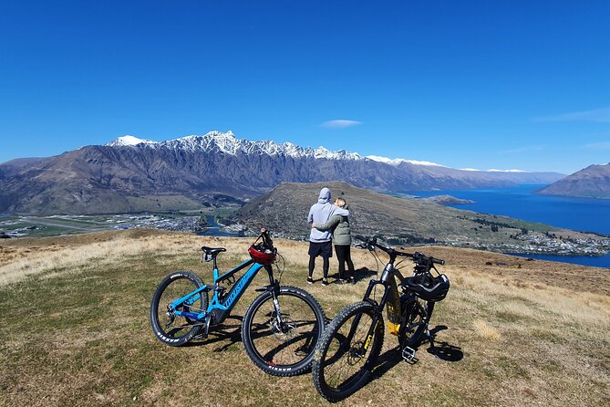 Guided eBike Tour 'Ride to the Sky' - Riding up through the Wakatipu Basin