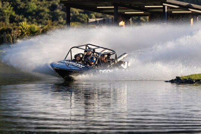 Jet Sprint Boating in Gibbston Valley, Queenstown - What the staff and setup add