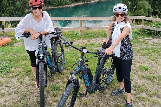 Lake Dunstan Cycleway Bike Rental And Return Shuttle - Food and drink stops along the way