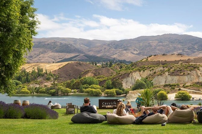 Lake Dunstan Discovery Day Tour by eBike with Shuttle - A six-hour ride through Central Otago