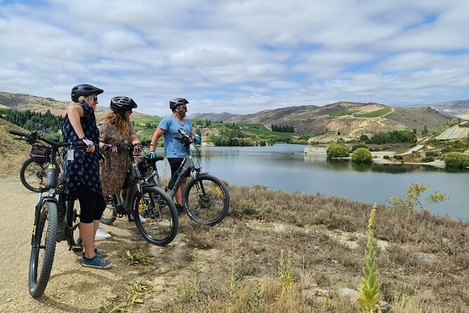 Lake Dunstan E Bike Trail Activity - The morning transfer to Cromwell