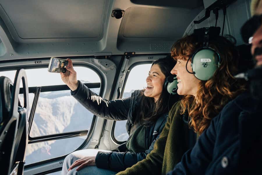 Milford Sound: 1.5-Hour Helicopter Tour with Two Landings - A remote alpine landing, often with snow