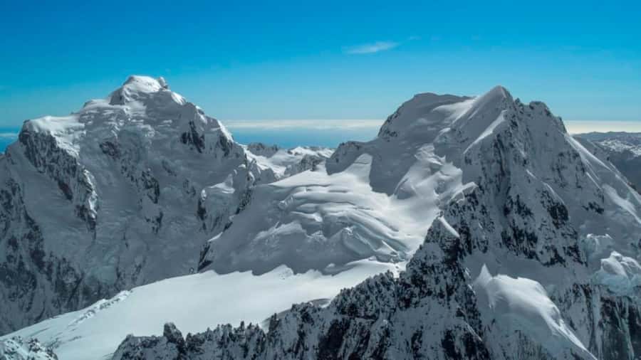 Milford Sound & Big 5 Glaciers Scenic Flight from Queenstown - Who Will Get the Most From This Flight?