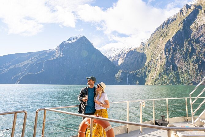 Milford Sound Cruise from Queenstown or Te Anau - Key points at a glance