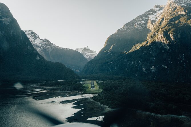 Milford Sound Cruise with Round-Trip Flights from Queenstown - Who will enjoy this most
