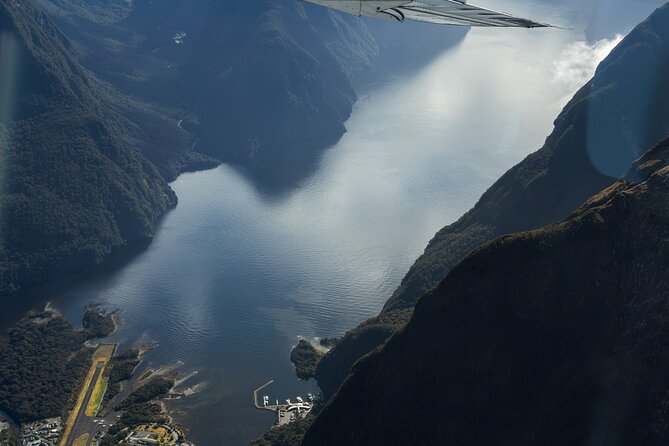 Milford Sound Flight and Cruise ex Queenstown (incl Lunch) - Who will enjoy this tour most?