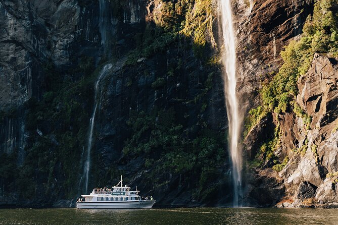 Milford Sound Helicopter and Cruise Tour from Queenstown - Who should book this experience?