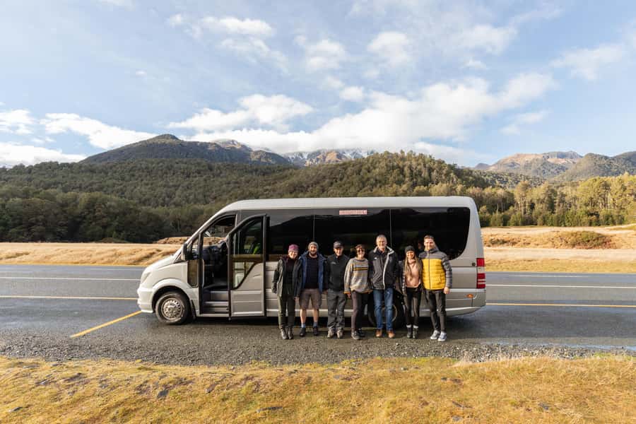 Milford Sound: Premium Small Group Tour from Queenstown - Pickup in Queenstown and the early start