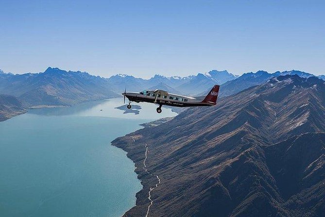 Milford Sound Scenic Flight from Queenstown - Why Milford Sound looks different from the air