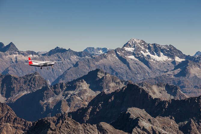 Milford Sound Scenic Flight from Queenstown - Circling Milford Sound and Mitre Peak