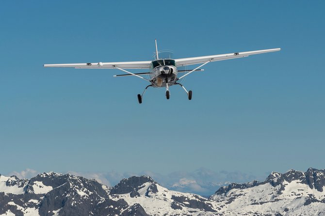 Milford Sound Scenic Flight with Landing from Queenstown - What $407.36 buys you