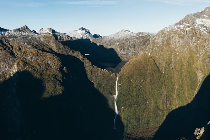 Milford Sound Scenic Flyover ex Queenstown - Entering Fiordland National Park