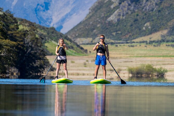 Moke Lake Kayak Experience - Paddling the lake at your own pace