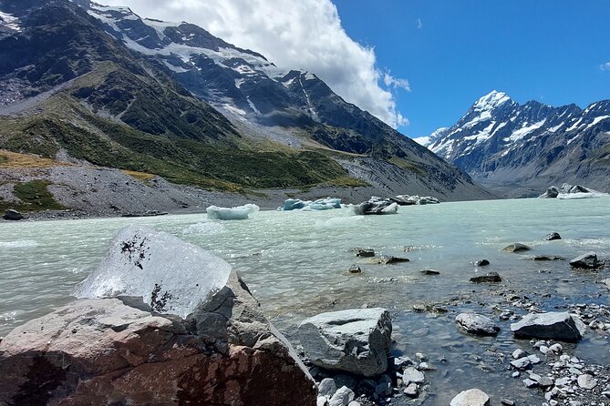 Mount Cook Tour: Finish at Queenstown, Christchurch or Dunedin - Christchurch to Lake Tekapo and the Church of the Good Shepherd