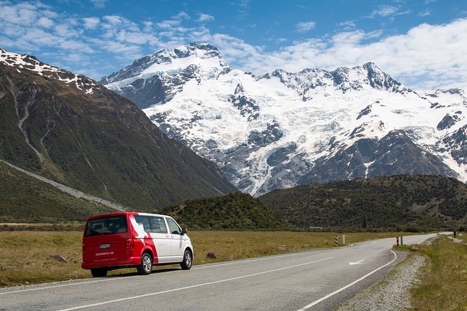 Mt. Cook Fly Explore Fly ex Queenstown by Glenorchy Air - Walking the 10-kilometre Hooker Valley Track