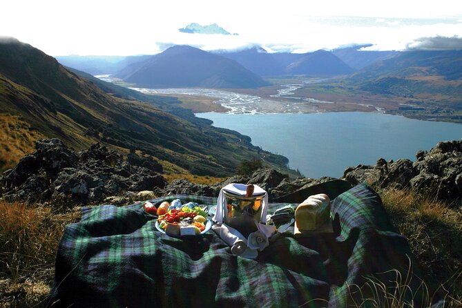 Private Champagne Picnic on a Peak with Helicopter Ride - Flying out from Frankton over Lake Wakatipu