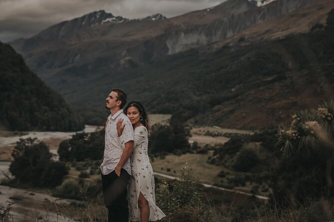 Private Couples Photo Shoot in Queenstown - Aiste’s approach for camera-shy couples