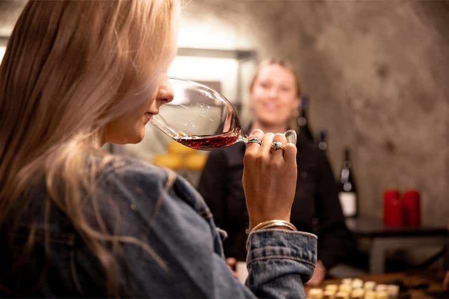 Queenstown, Arrowtown, Gibbston: Flexible Wine Hopper Tours - Why this flexible Queenstown wine tour works
