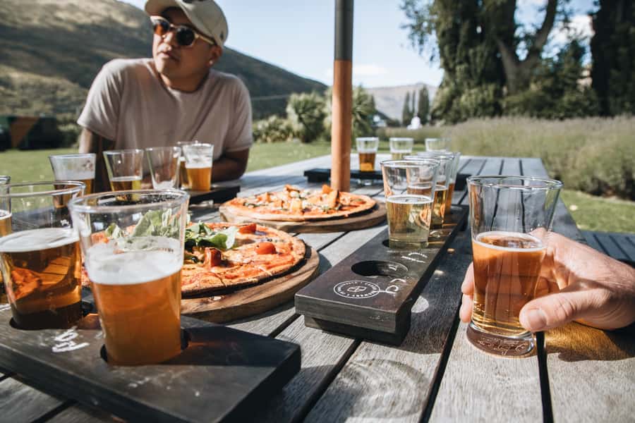 Queenstown: Craft Beer Brewery Tour with Lunch - Why this five-hour beer tour works in Queenstown