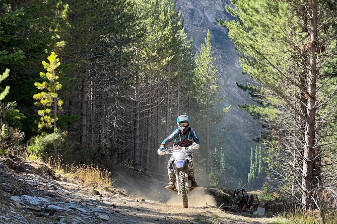Queenstown: Dirt Bike Tours - Queenstown dirt biking with a proper trail focus