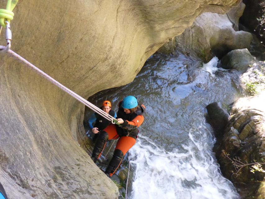 Queenstown: Gibbston Valley Half-Day Canyoning Adventure - From Queenstown streets to Gibbston Valley rock