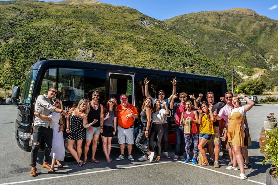 Queenstown & Gibbston Valley: Hop-On Hop-Off Wine Tours - Breweries, taverns, and Queenstown stops on the return