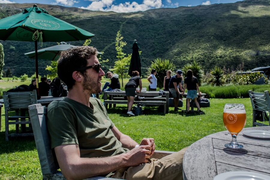 Queenstown & Gibbston Valley: Hop-On Hop-Off Wine Tours - What the drivers add to the experience
